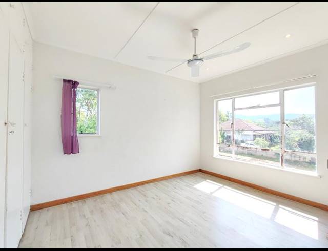 3 BEDROOM APARTMENT FOR SALE IN PRESTBURY